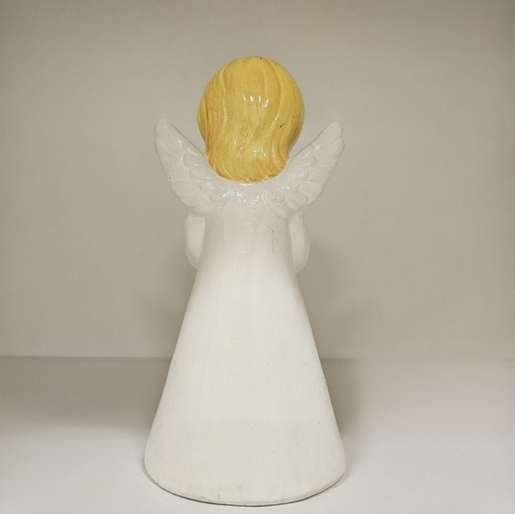 Vintage Homco Ceramic Angel Praying Figurines with Blue and Green Dresses - Picture 7 of 10